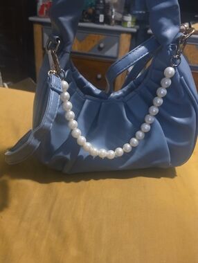 Elegant Sky-Blue Shoulder/Crossbidy Bag with Pearl Attachment